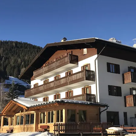 Cesa Edelweiss Living & *