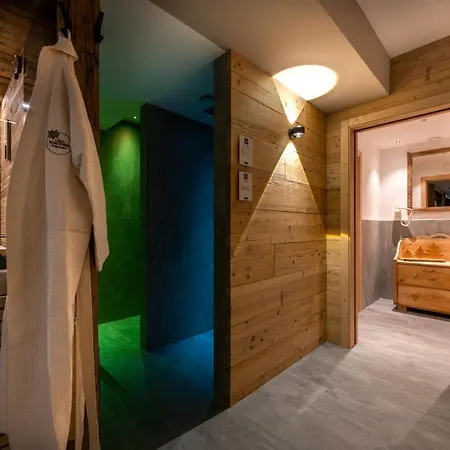 Cesa Edelweiss Living & *