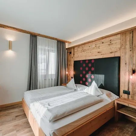 Cesa Edelweiss Living & Lejlighed Campitello di Fassa