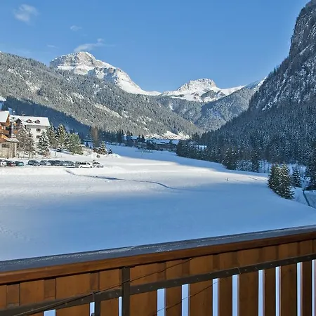 Cesa Edelweiss Living & Lejlighed Campitello di Fassa